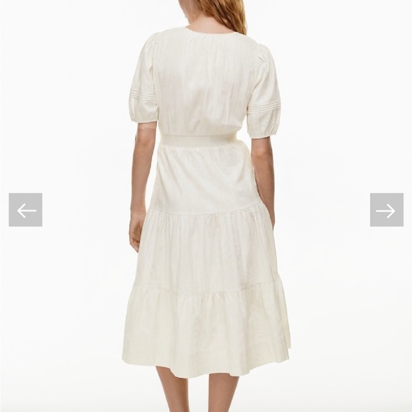 Aritzia Little Moon
Bask Dress Matte Pearl size Medium - Picture 2 of 14